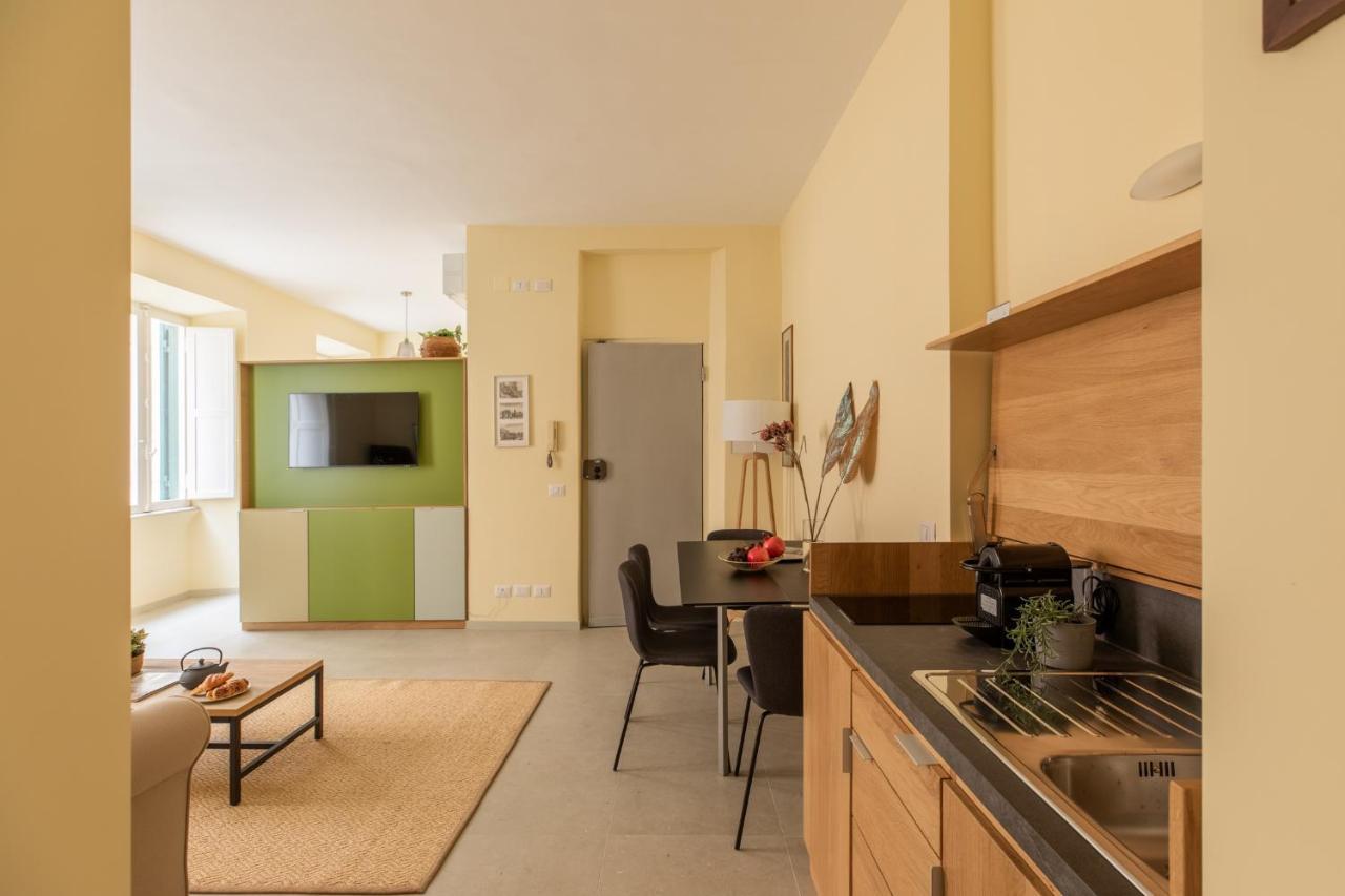 Iflat Lovely In Trevi Рим Экстерьер фото