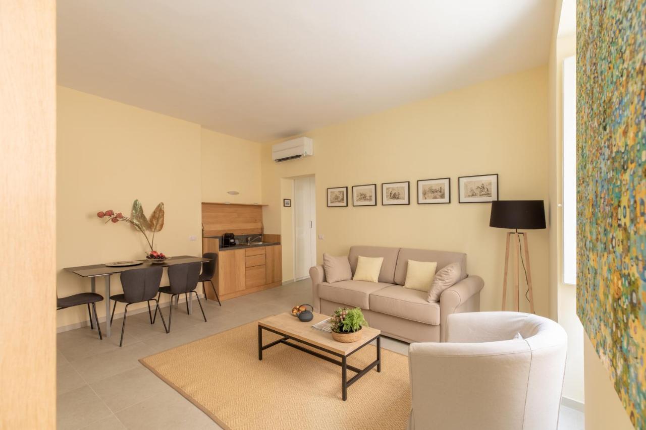 Iflat Lovely In Trevi Рим Экстерьер фото